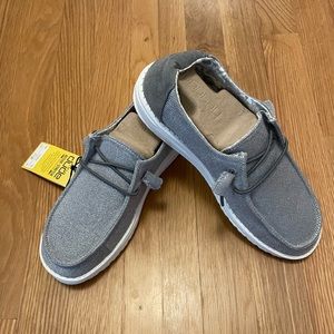 NWT Hey Dude women shoes size 8